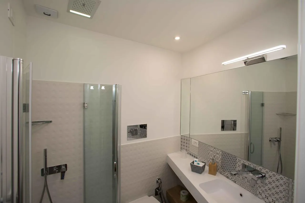 Le Quattro Stagioni - Rooms & Suites Palermo Bed & Breakfast